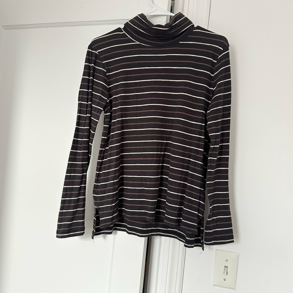 Lightweight Madewell Turtleneck